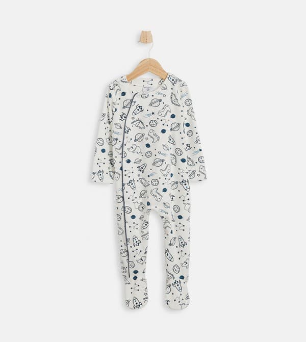 Babies & more Long Sleeve Closefeet Sleepsuit